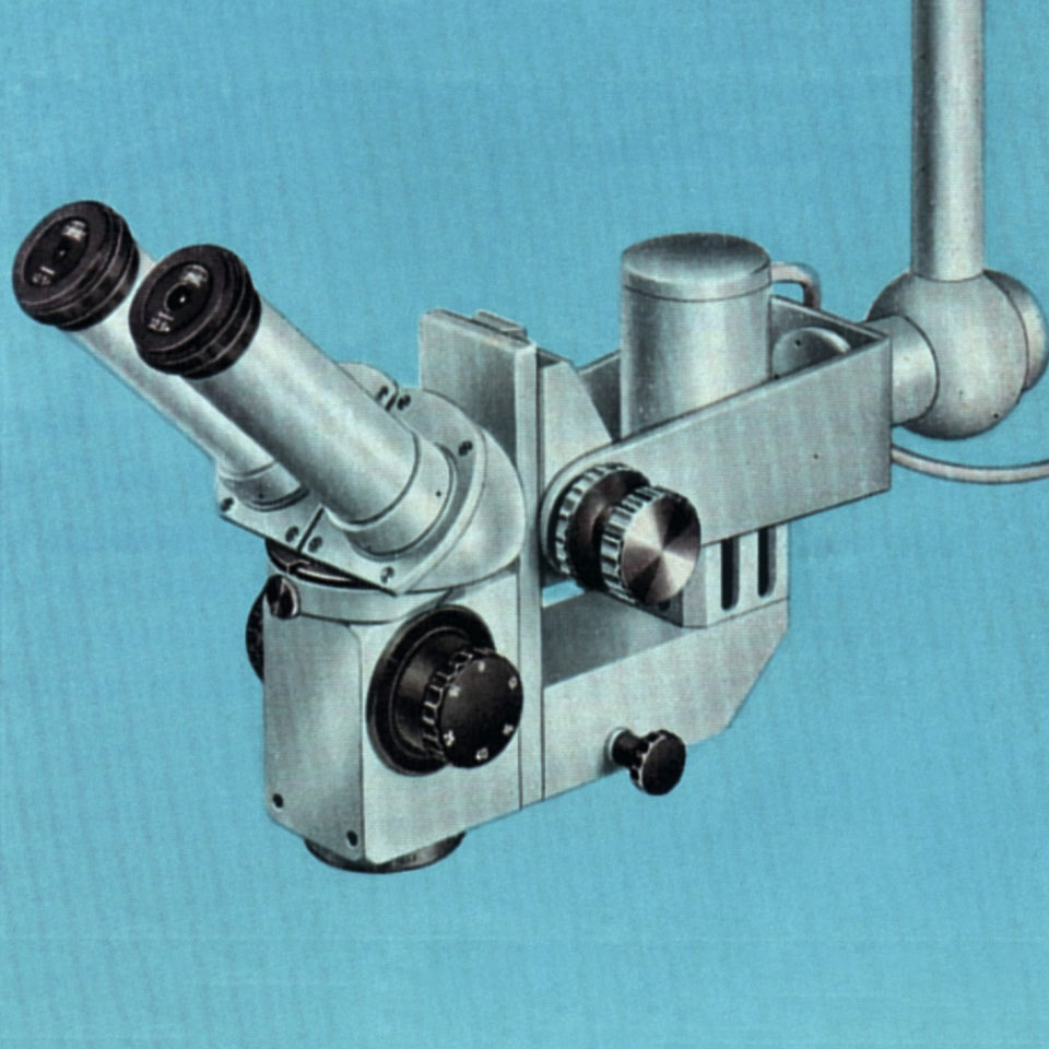 자이스 최초의 수술용 현미경의 이미지. 